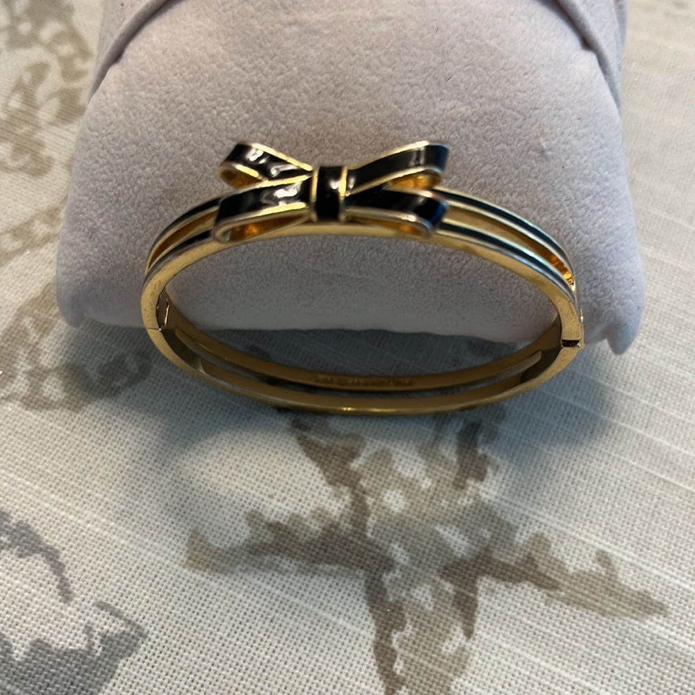 KATE SPADE ♠️ Bracelet Black with Gold Tone Bangle Bow on top